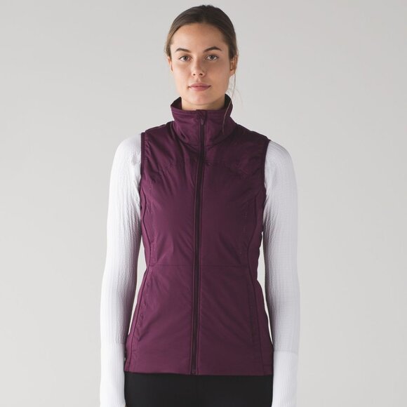 Lululemon Women's Plum Run For Cold Primaloft Full Zip Puffer Vest Jacket Size 4 - Picture 1 of 9